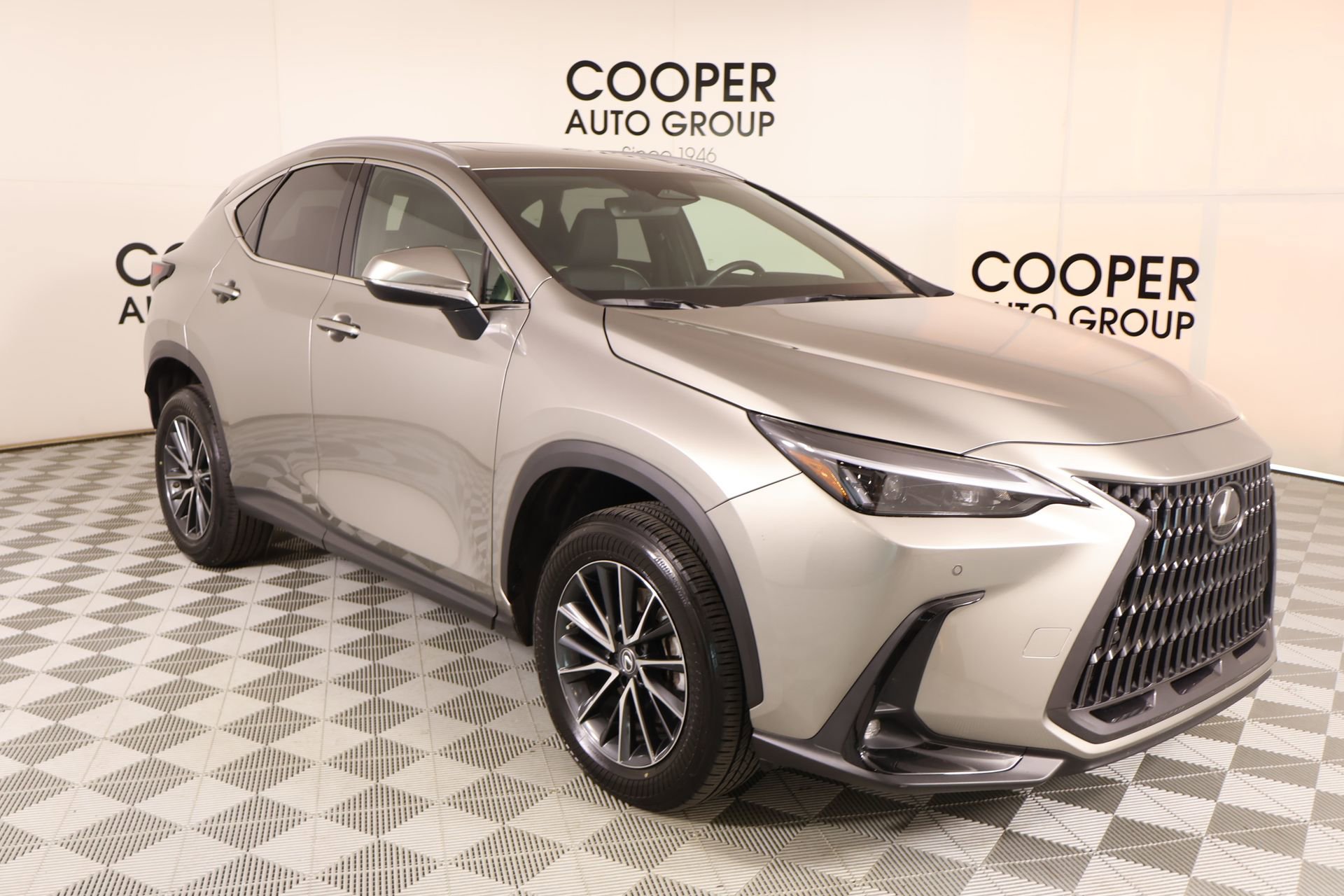 Used 2023 Lexus NX 350 AWD image 1