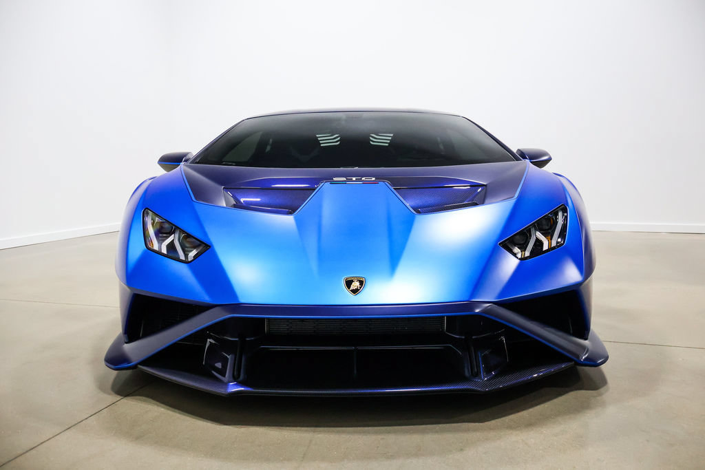 Used 2023 Lamborghini Huracan STO RWD image 24