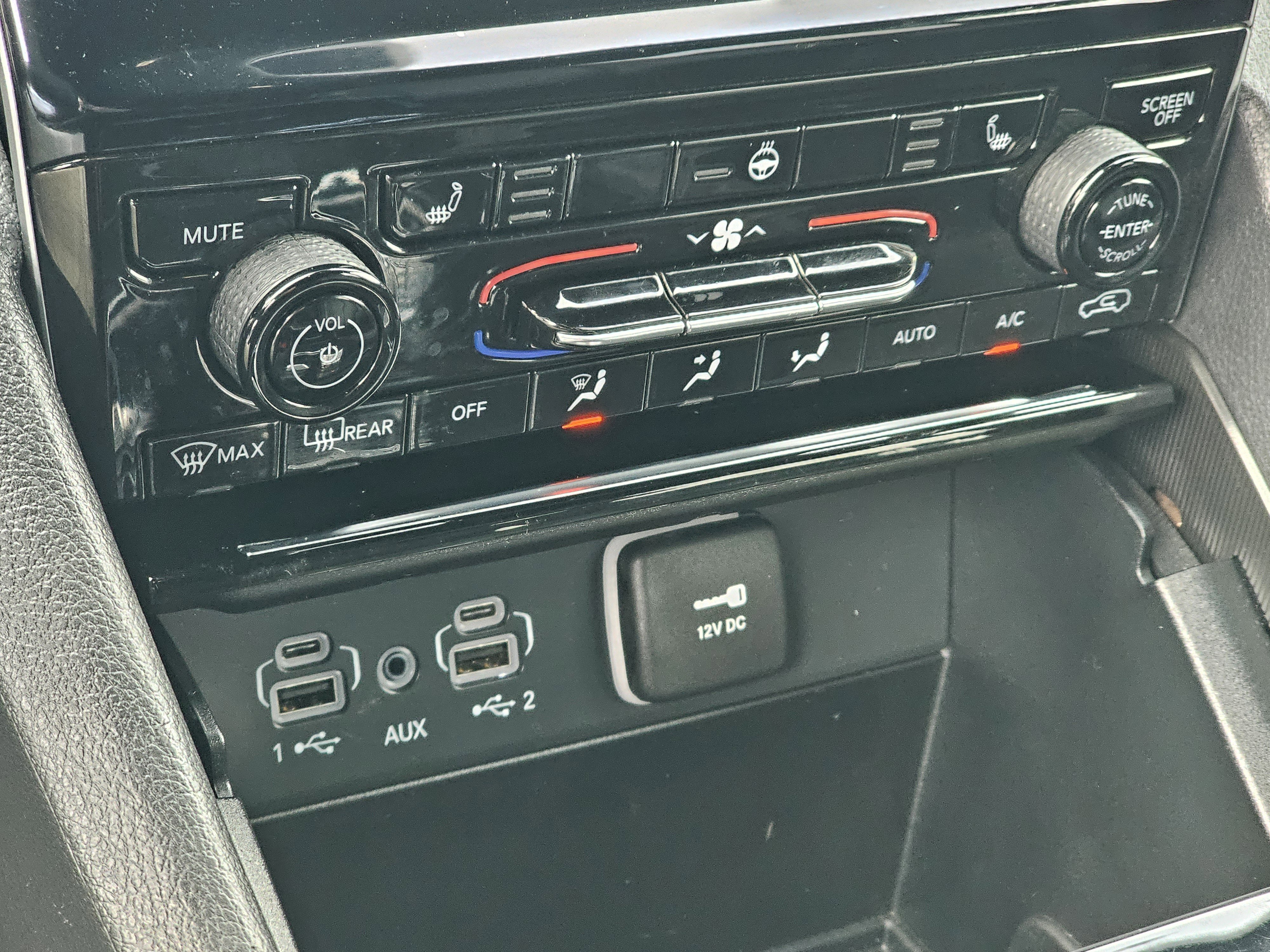 Used 2024 Jeep Grand Cherokee Limited image 20