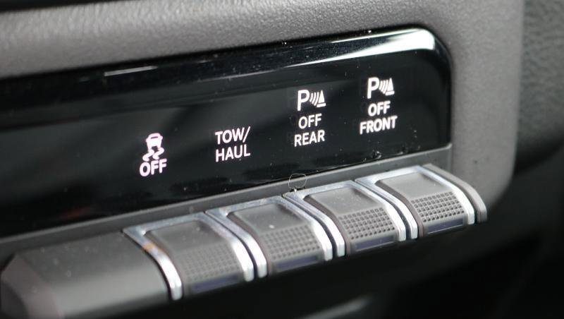 Used 2023 RAM 1500 Big Horn RWD image 16