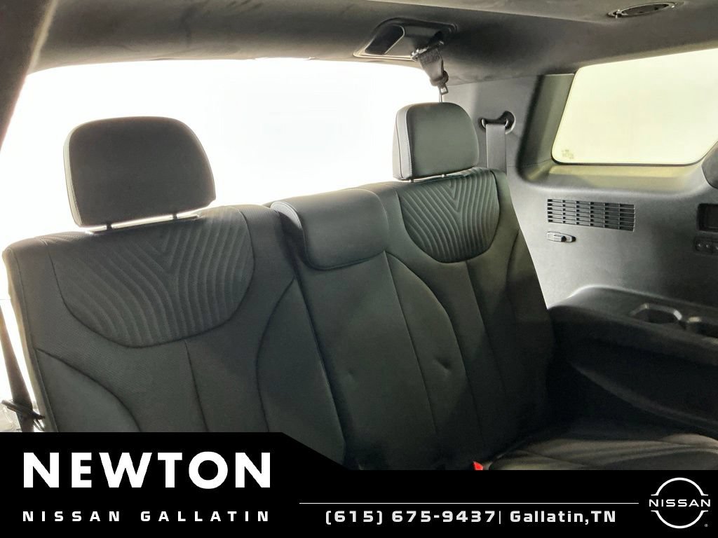 Used 2024 Hyundai Palisade Calligraphy FWD image 25