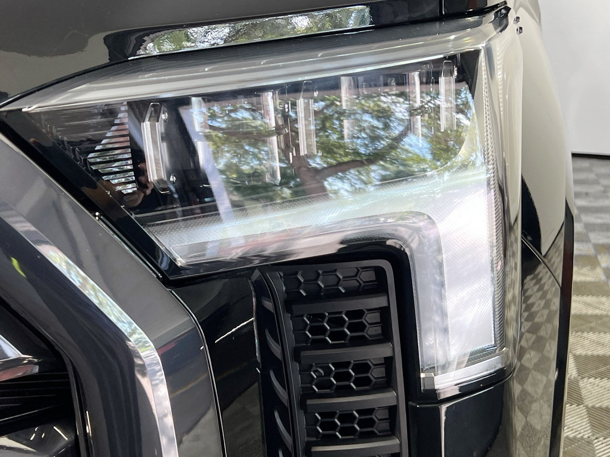 Used 2024 Toyota Tundra Platinum RWD image 12