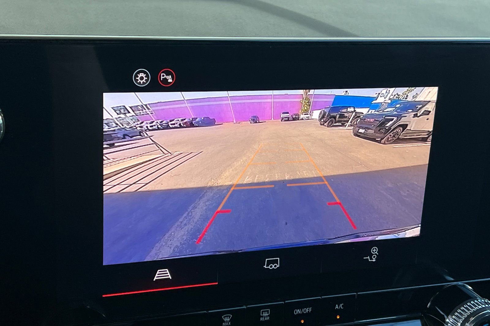 New 2026 GMC Canyon Elevation RWD image 18