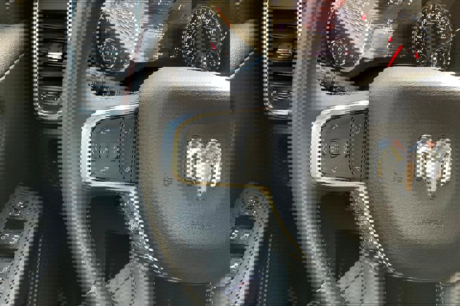 Used 2025 RAM 1500 Big Horn AWD/4WD image 12