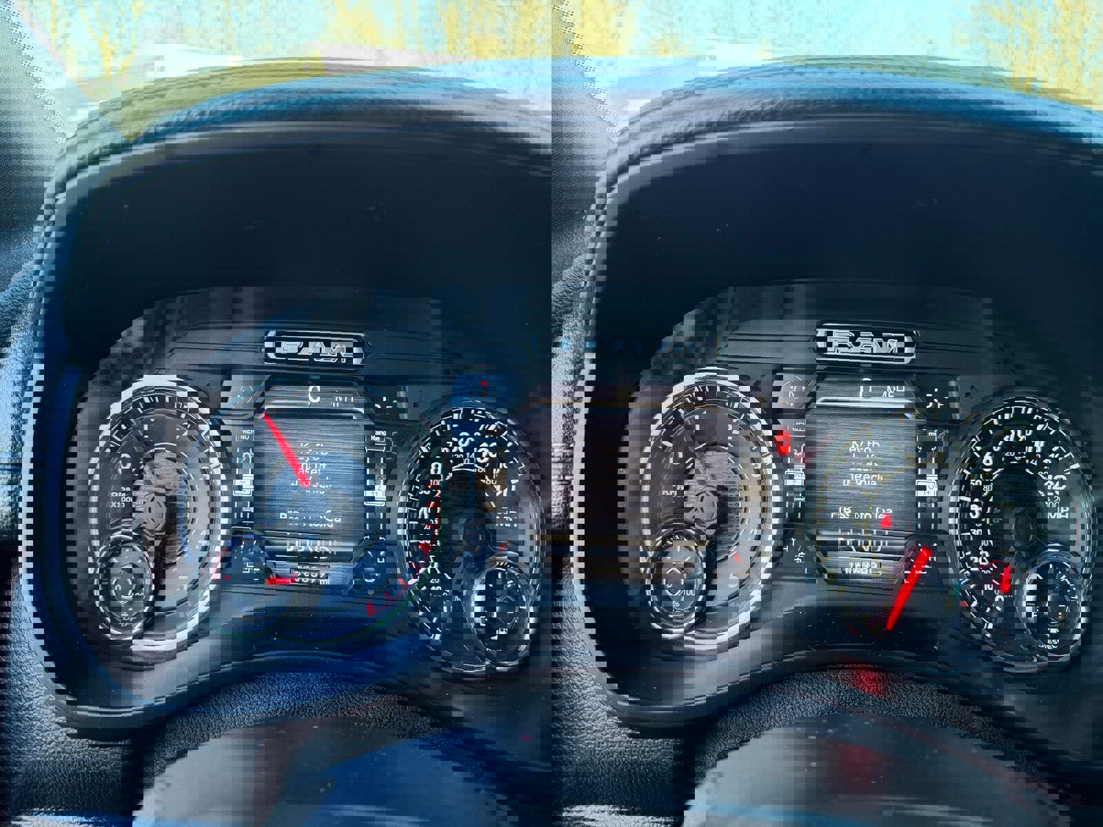 Used 2021 RAM 2500 Laramie w/ Night Edition image 14