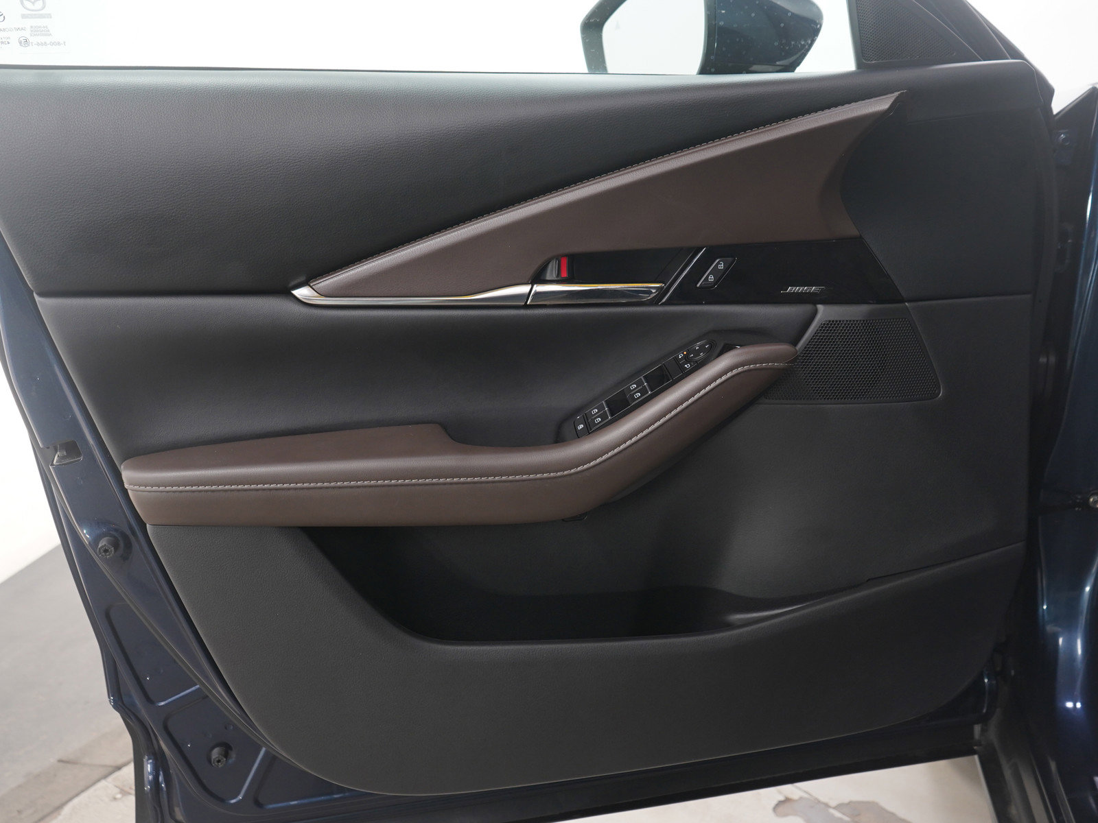 Used 2023 MAZDA CX-30 AWD 2.5 S w/ Premium Package image 22