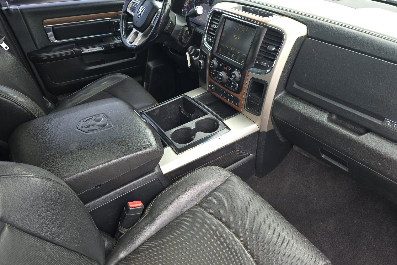 Used 2014 RAM 3500 Laramie AWD/4WD image 15