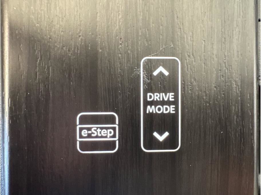 Used 2023 Nissan Ariya AWD image 26