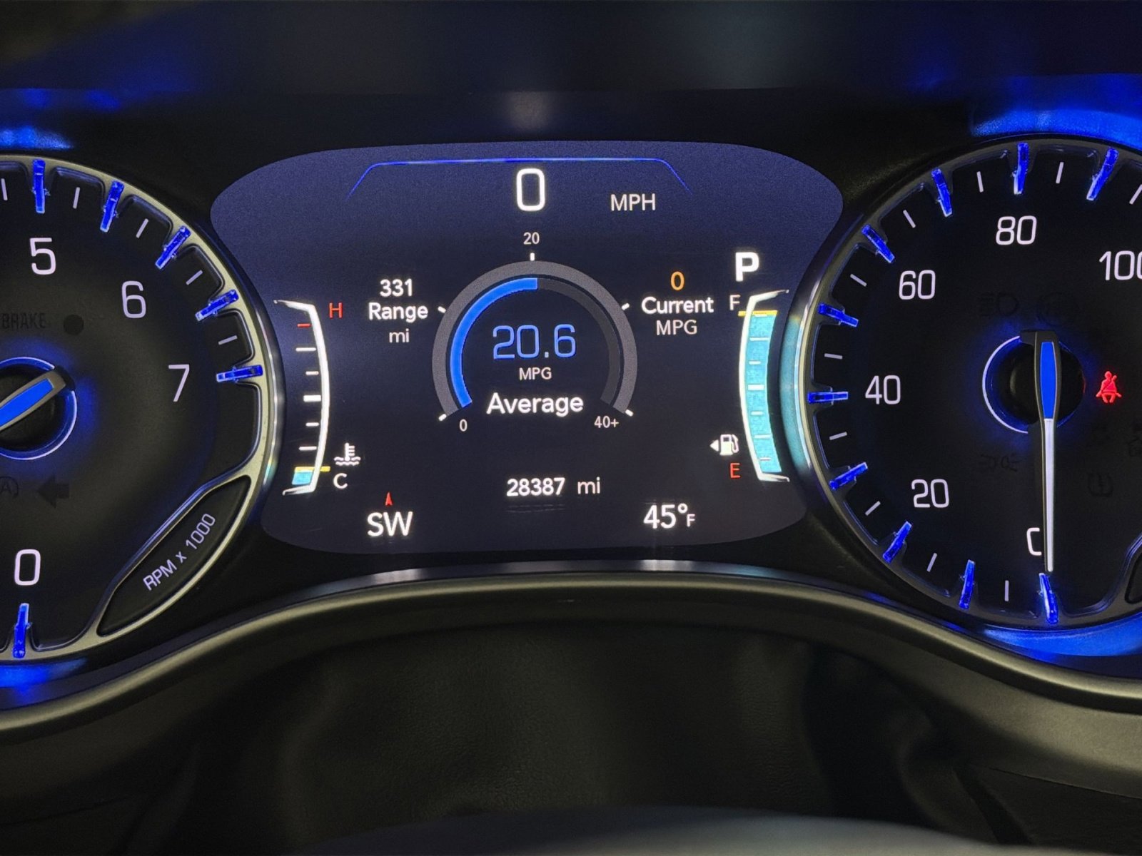 Used 2024 Chrysler Pacifica Touring-L image 17