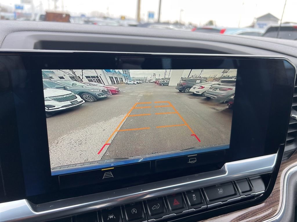 Used 2024 Chevrolet Silverado 1500 LT image 11