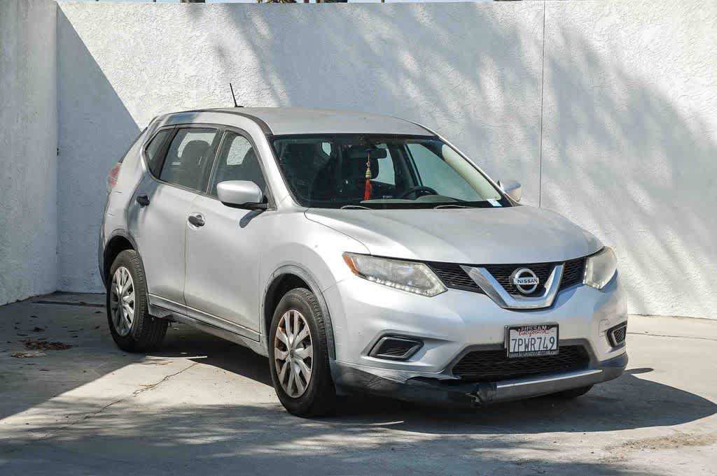 Used 2016 Nissan Rogue S FWD image 3