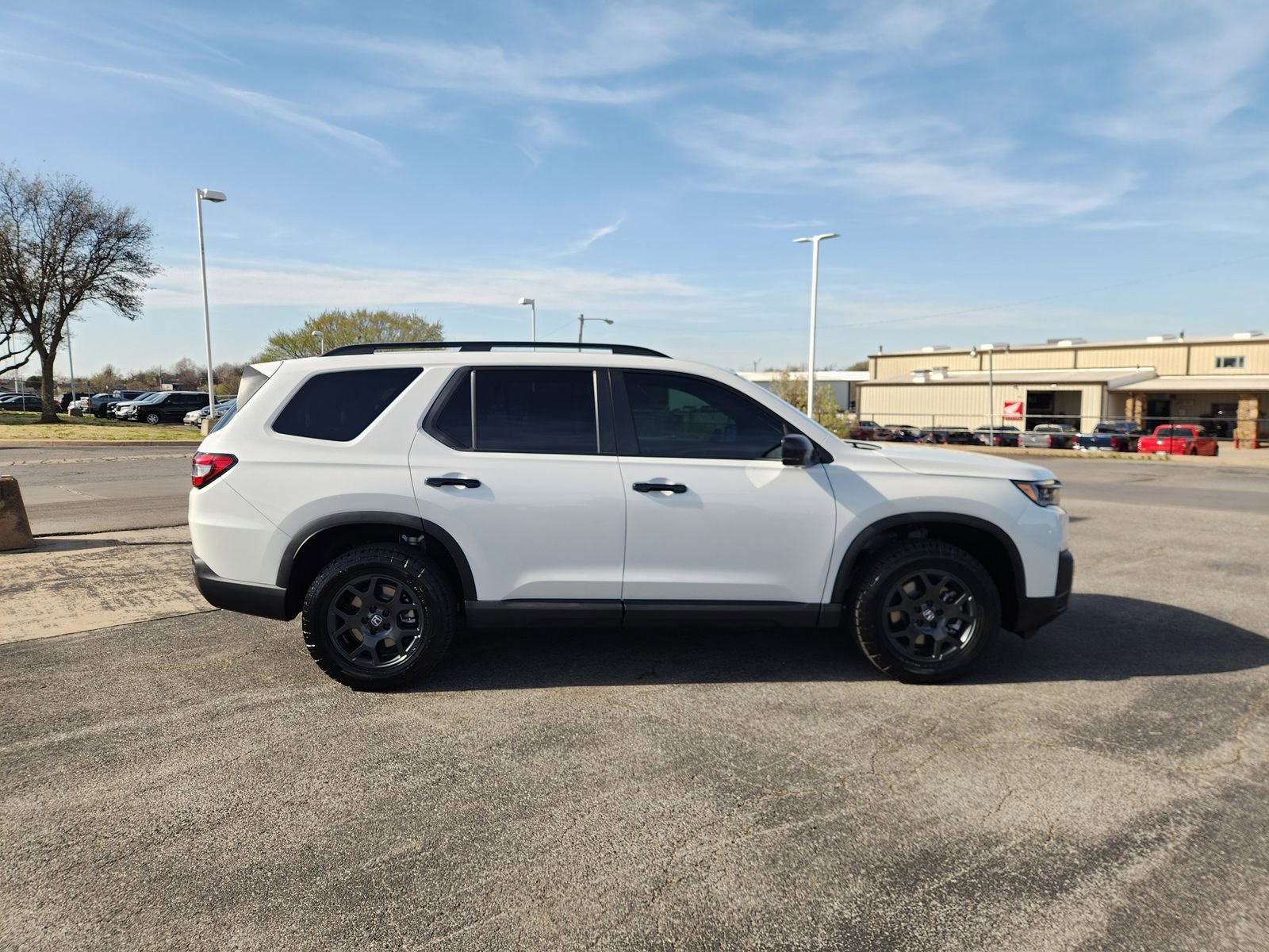 New 2026 Honda Pilot TrailSport image 7