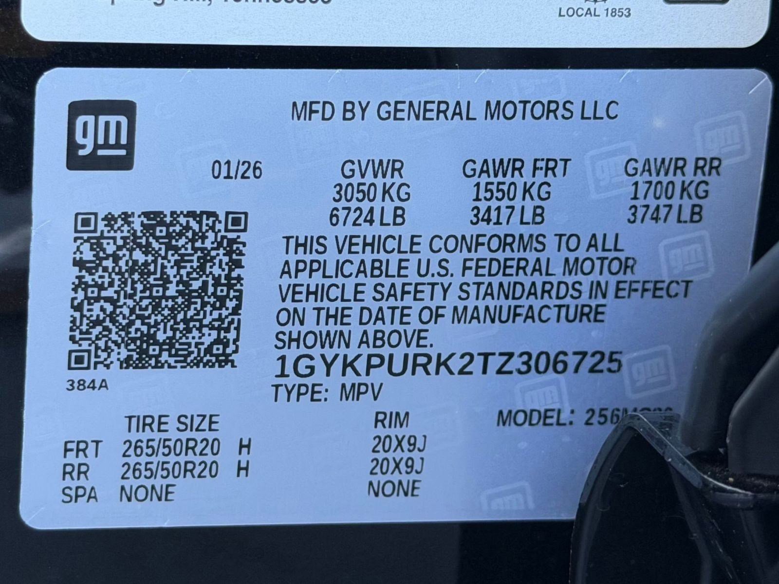 New 2026 Cadillac Lyriq Sport w/ LPO, Floor Liner Package image 21