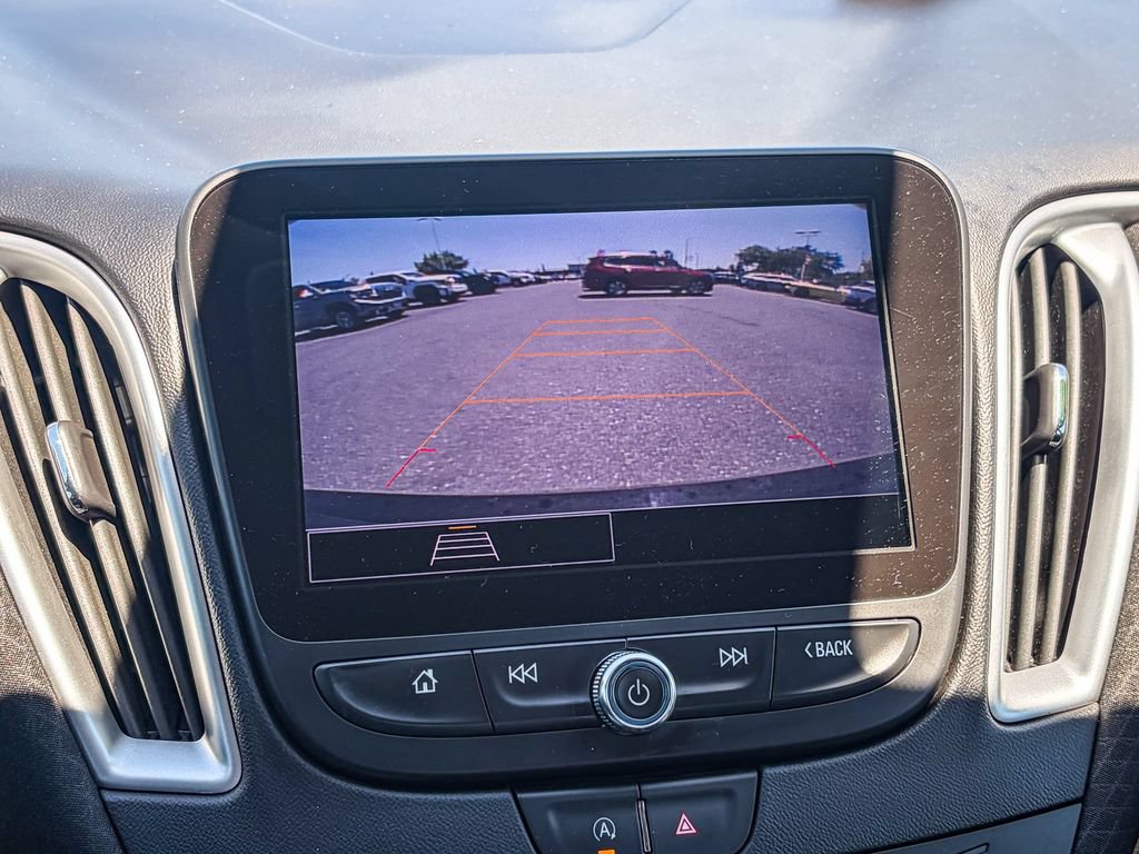 Used 2022 Chevrolet Malibu LS FWD image 57
