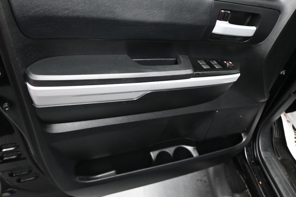 Used 2021 Toyota Tundra SR5 RWD image 8
