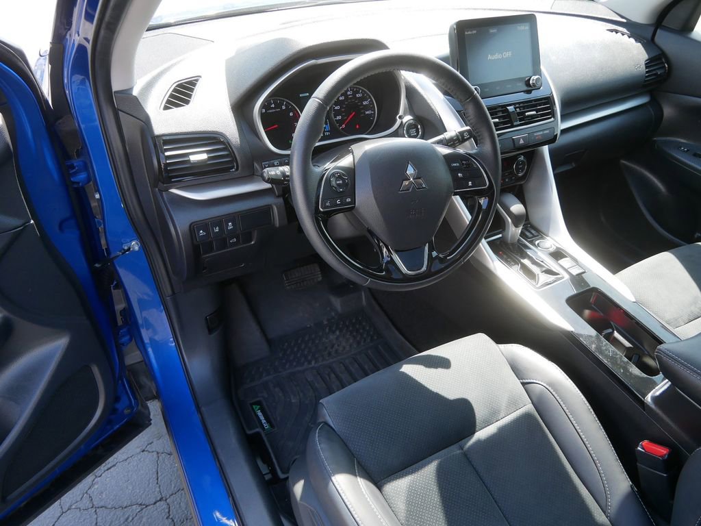 Used 2024 Mitsubishi Eclipse Cross SEL AWD/4WD image 12