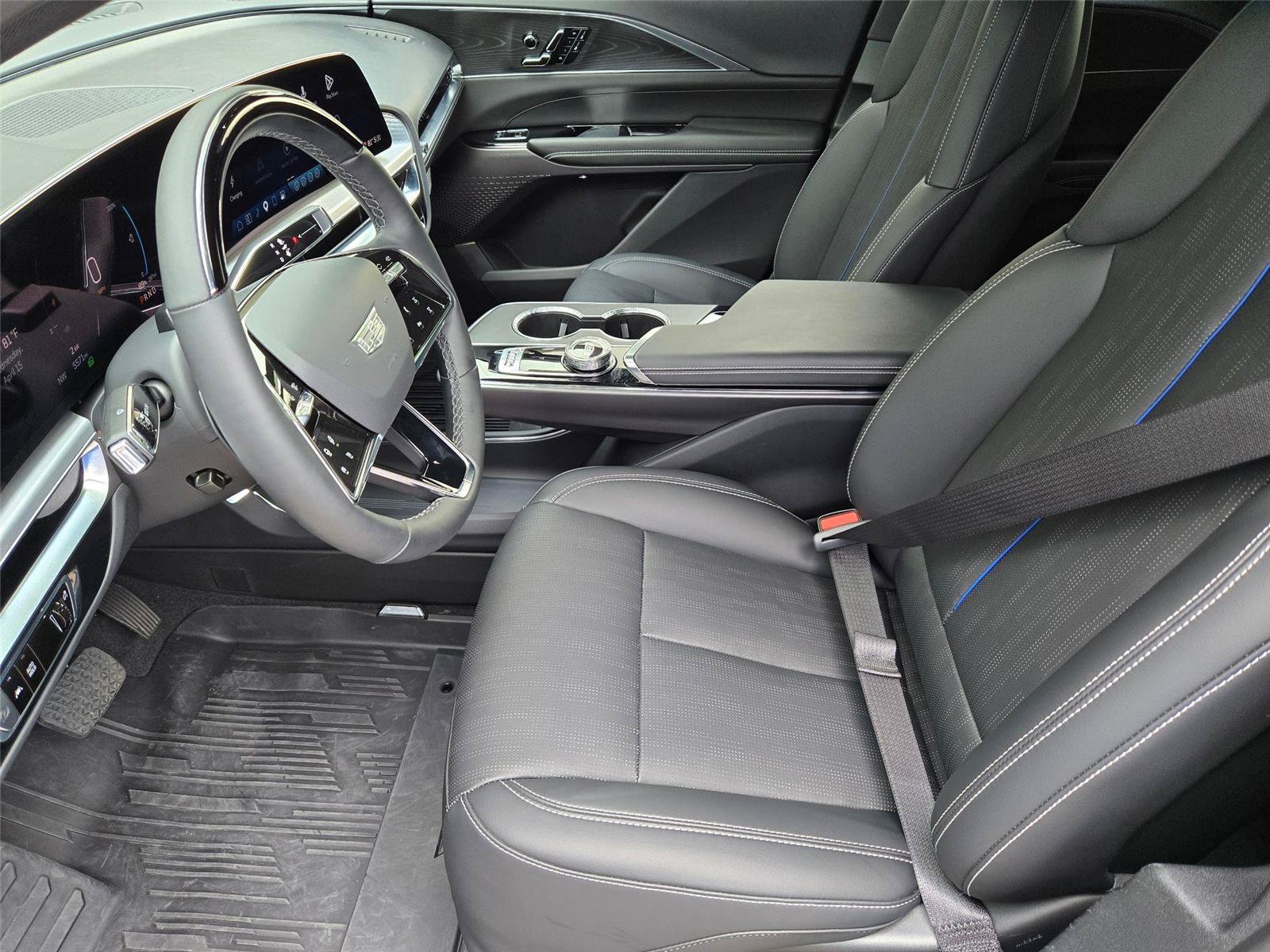 New 2026 Cadillac Lyriq Sport w/ LPO, Floor Liner Package AWD/4WD image 11