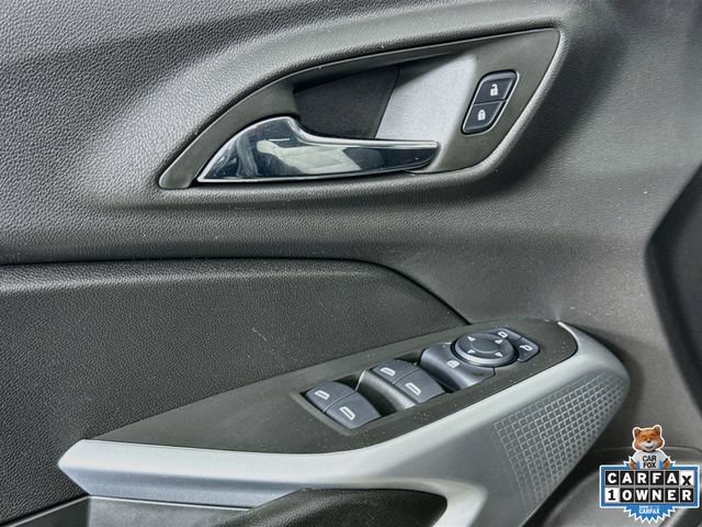 Used 2025 Chevrolet Trax LS w/ LS Convenience Package FWD image 18