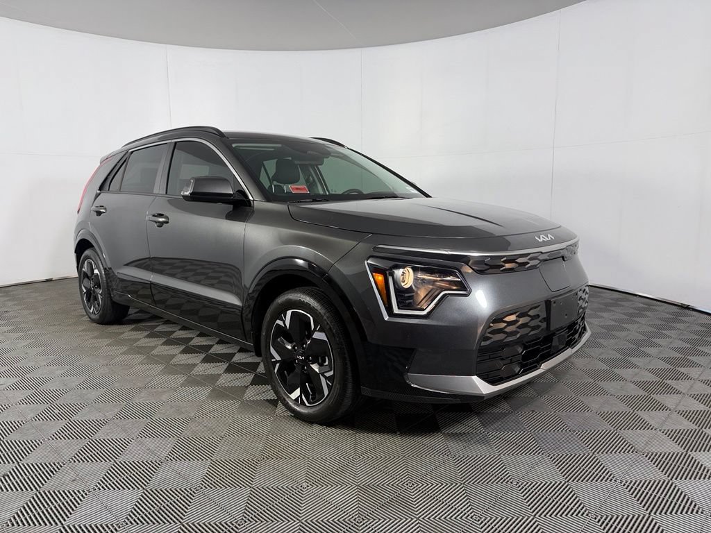 Used 2024 Kia Niro Wind FWD image 4