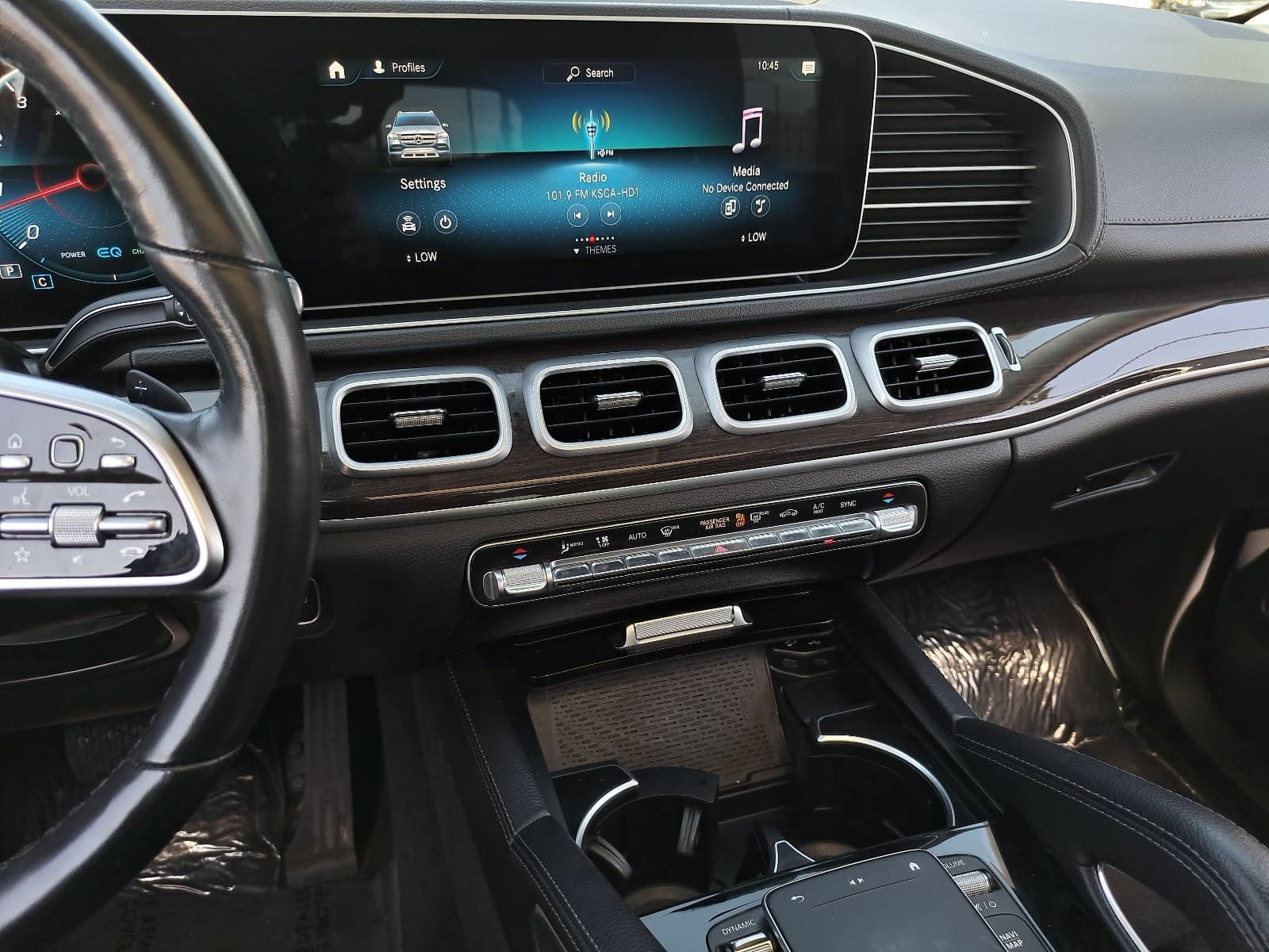 Used 2023 Mercedes-Benz GLS 450 4MATIC image 22