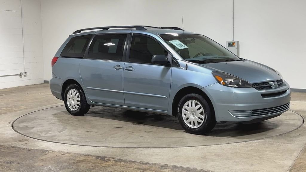Used 2005 Toyota Sienna LE FWD image 2