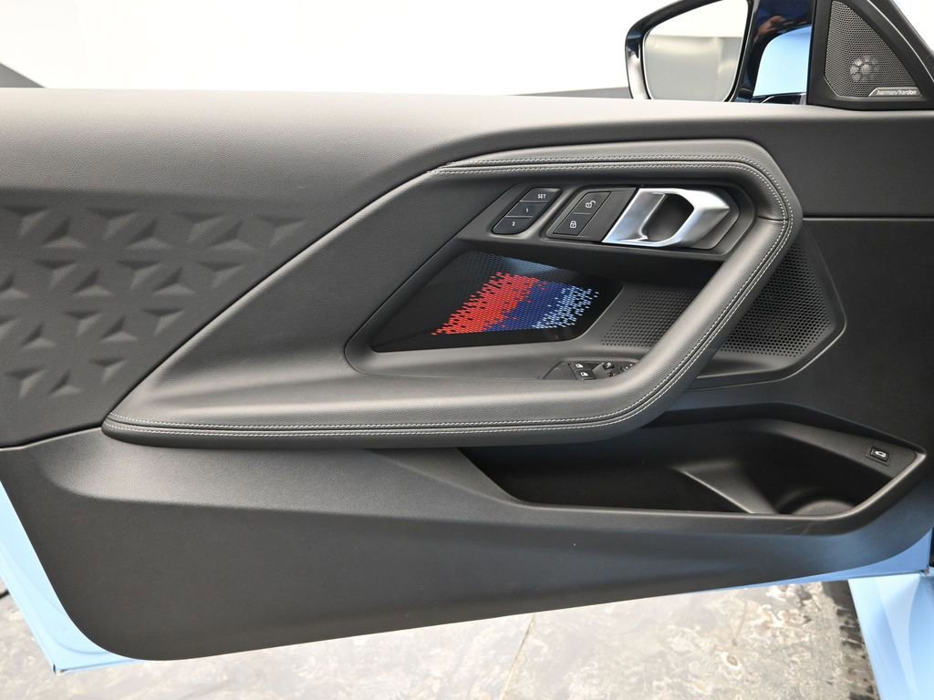 Used 2026 BMW M2 w/ Lighting Package RWD image 22