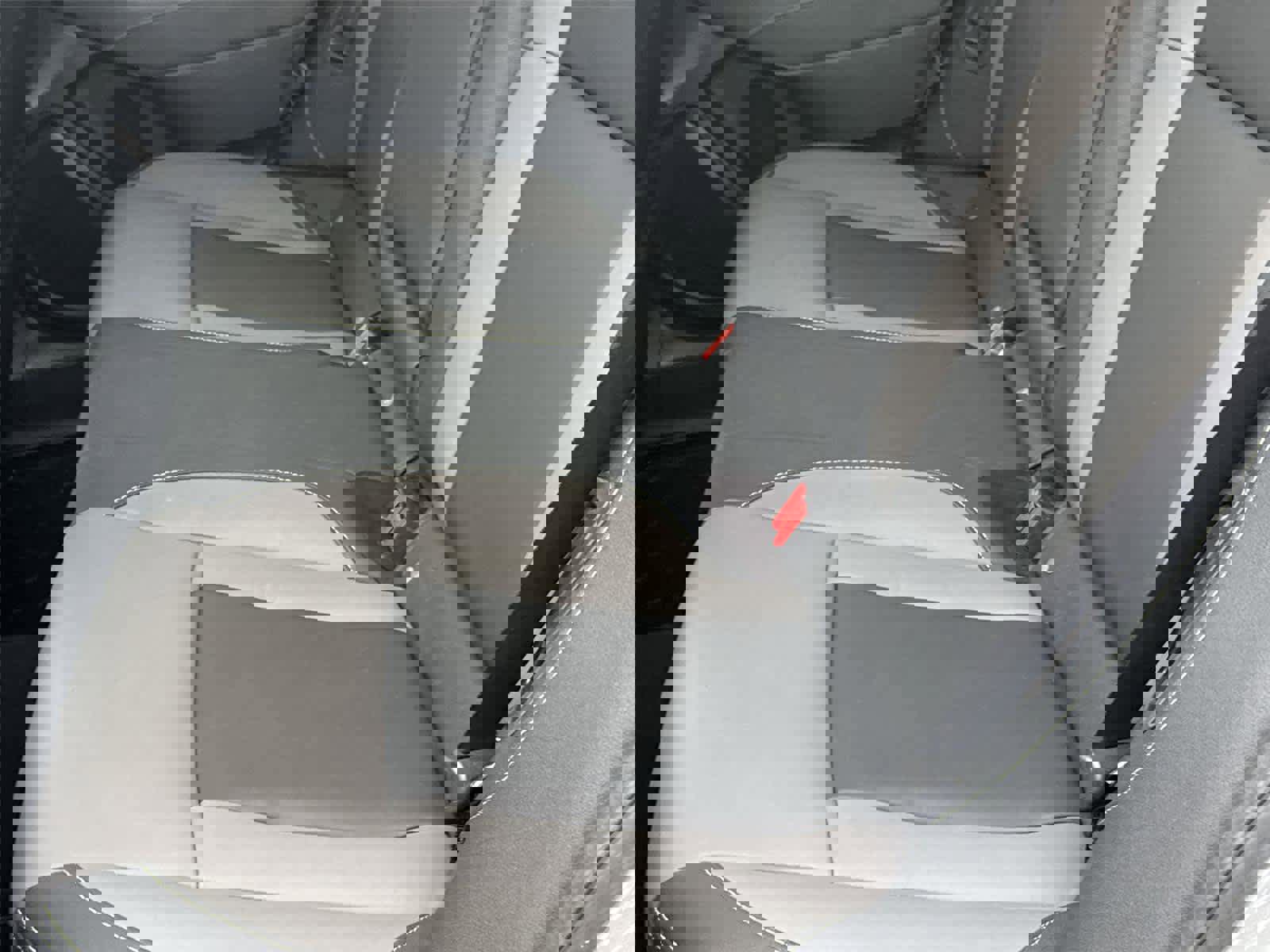 Used 2025 Subaru Outback Onyx Edition image 13