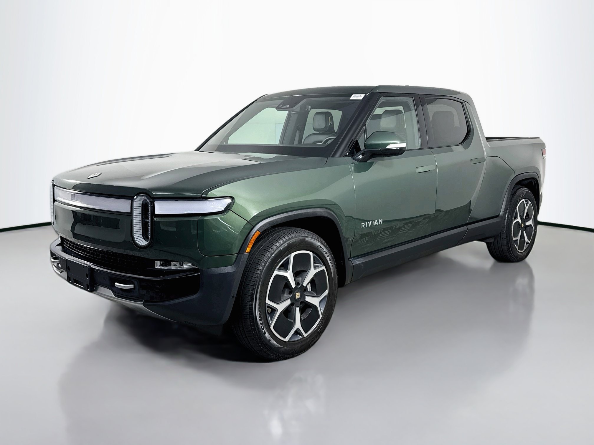 Used 2024 Rivian R1T Adventure AWD/4WD image 4