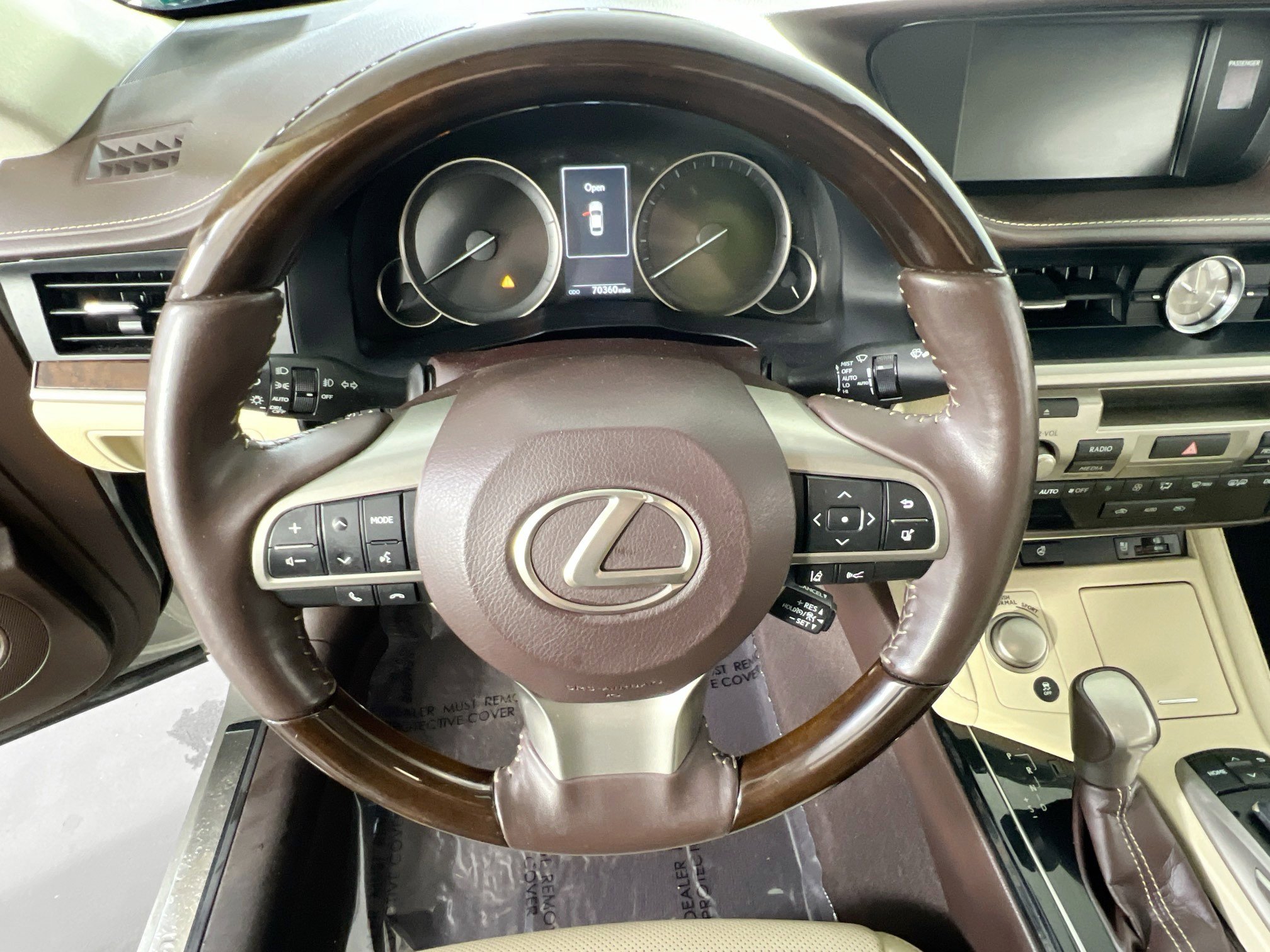 Used 2018 Lexus ES 350 w/ Navigation System Package FWD image 11