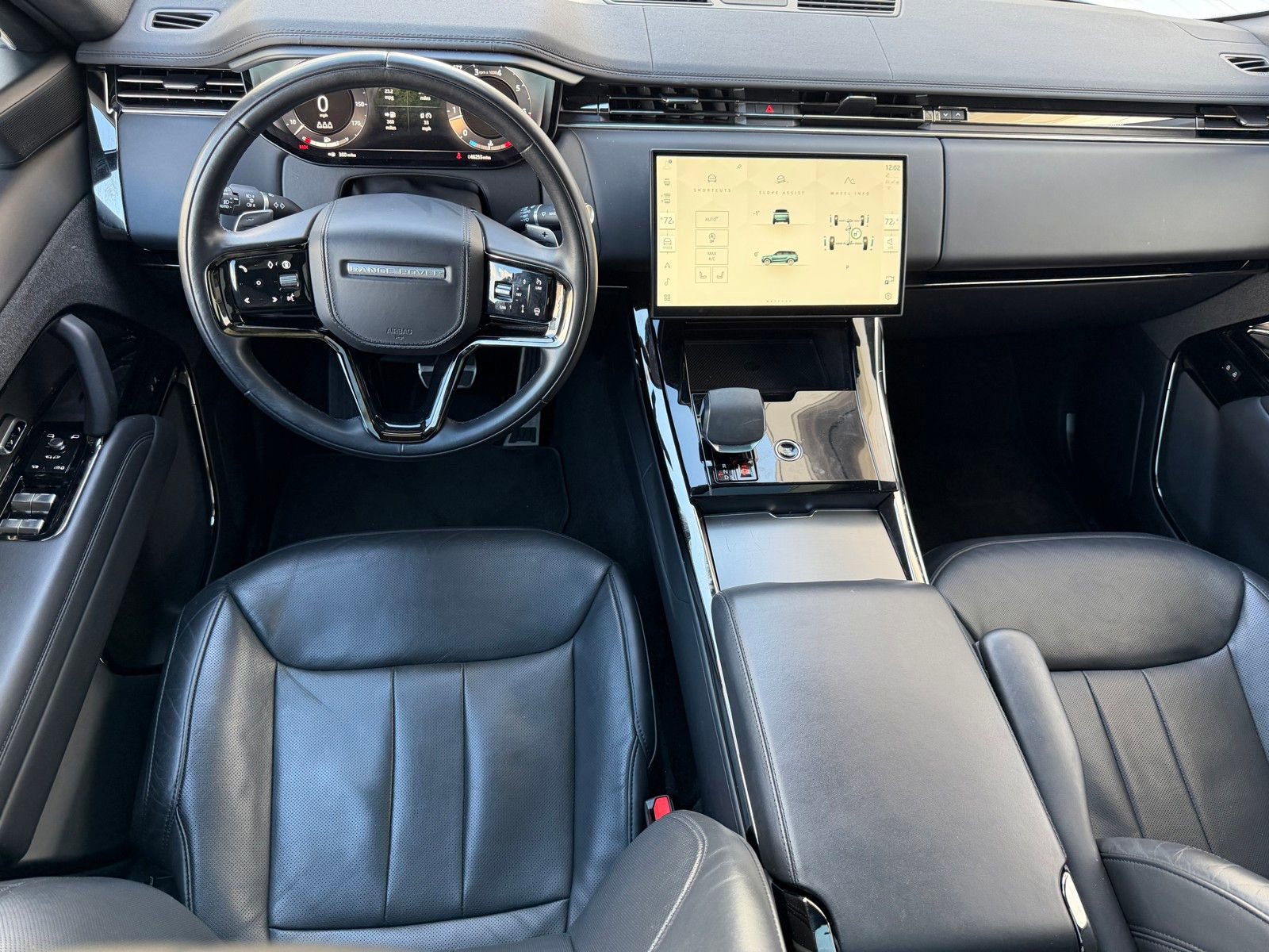 Used 2024 Land Rover Range Rover Sport Dynamic SE image 26