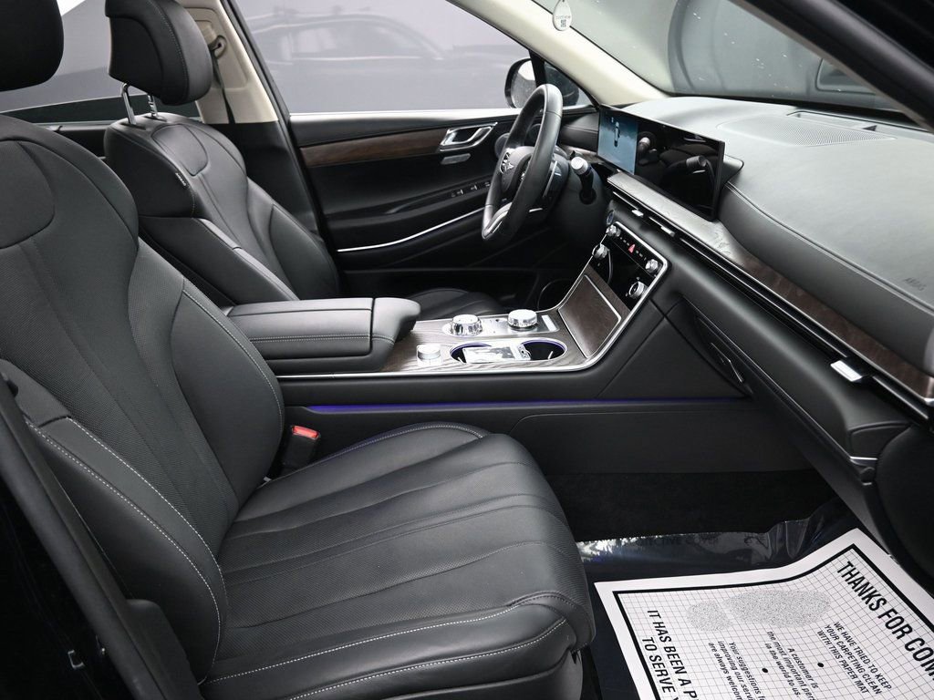 Used 2025 Genesis GV80 2.5T Advanced image 37