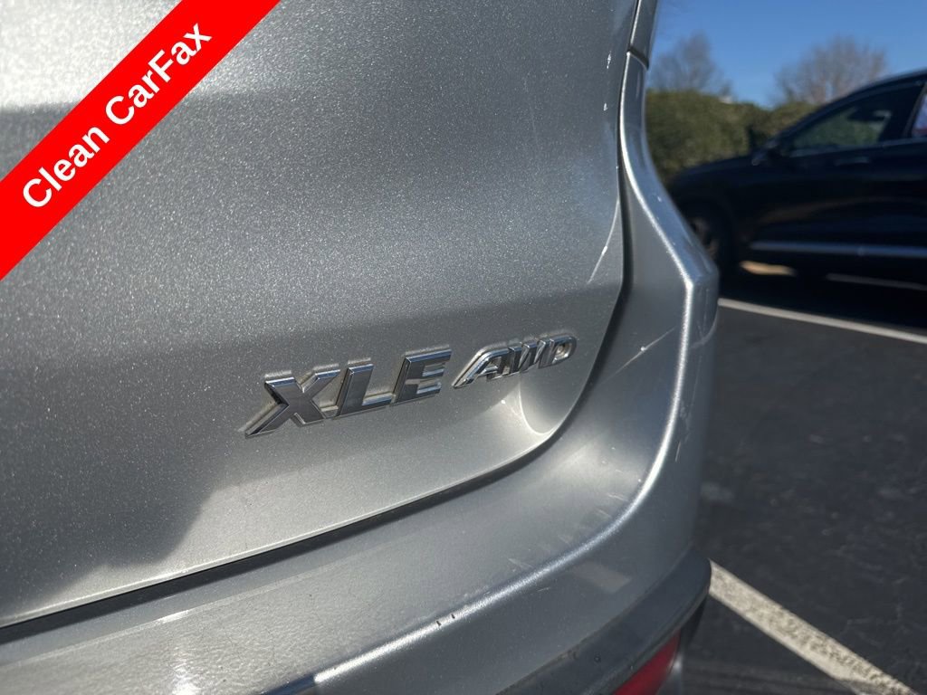 Used 2017 Toyota Highlander XLE image 5