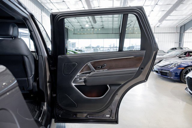 Used 2023 Land Rover Range Rover Long Wheelbase Autobiography image 45