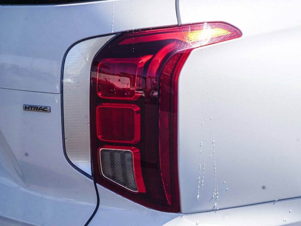 Used 2022 Hyundai Palisade Calligraphy image 8