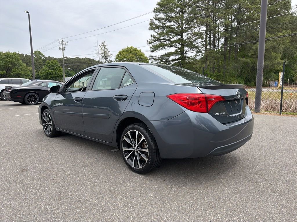 Used 2017 Toyota Corolla SE w/ Carpet Mat Package (TMS) FWD image 7
