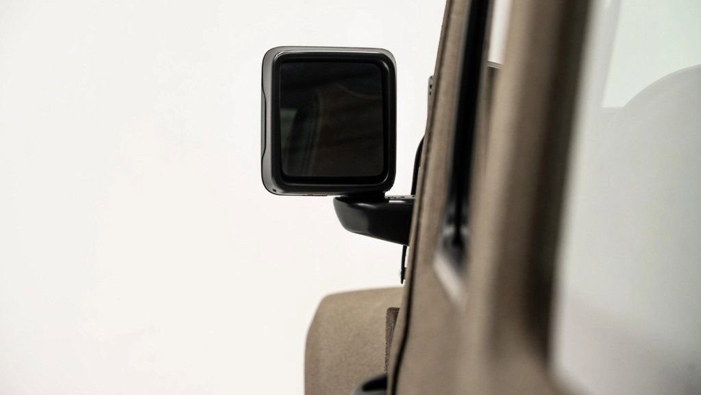 Used 2025 Jeep Wrangler Sport image 39