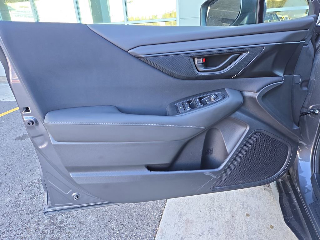 Used 2025 Subaru Outback image 12