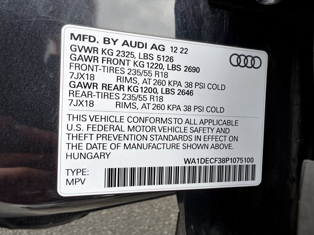 Used 2023 Audi Q3 2.0T Premium w/ Convenience Package AWD/4WD image 31
