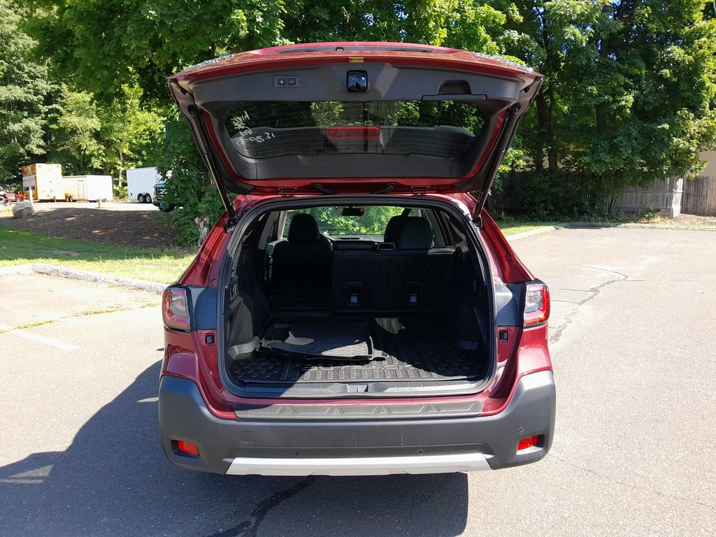 Certified 2025 Subaru Outback Limited AWD/4WD image 34
