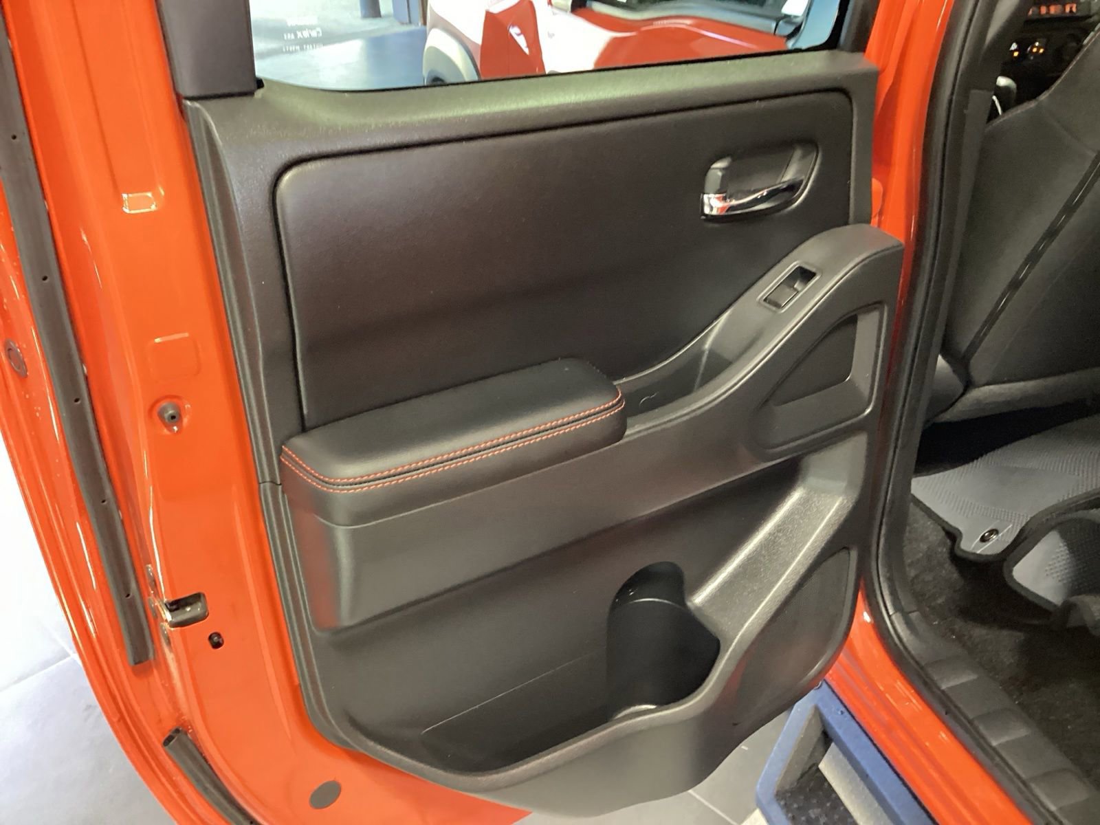Used 2025 Nissan Frontier PRO-4X AWD/4WD image 20