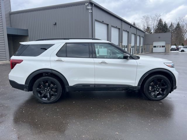Used 2023 Ford Explorer ST-Line image 4