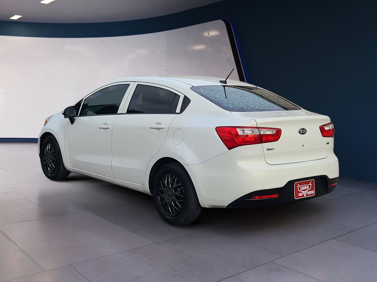 Used 2015 Kia Rio LX FWD image 3