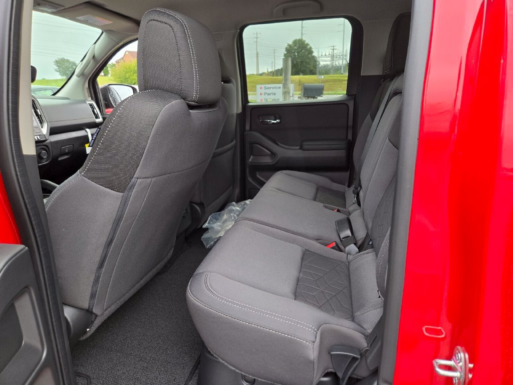 New 2027 Nissan Frontier SV w/ SV Convenience Package AWD/4WD image 6