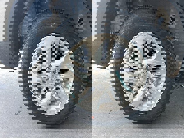 New 2026 Hyundai Venue SE image 40