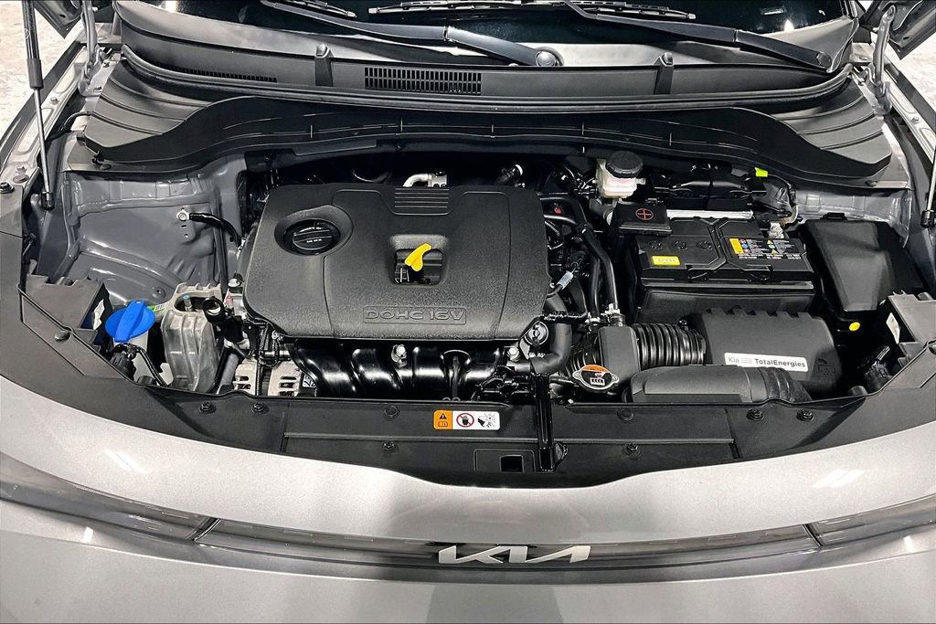 Used 2025 Kia Soul GT-Line image 12