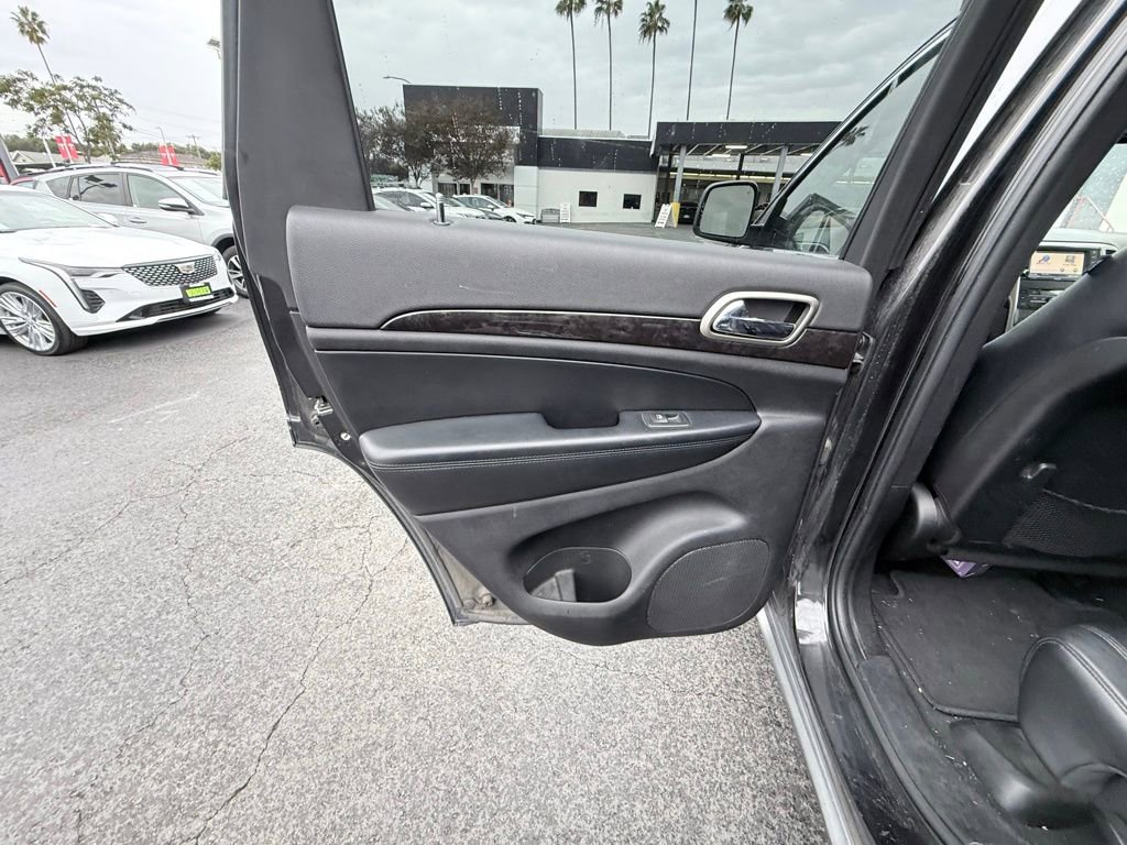Used 2012 Jeep Grand Cherokee Laredo image 12