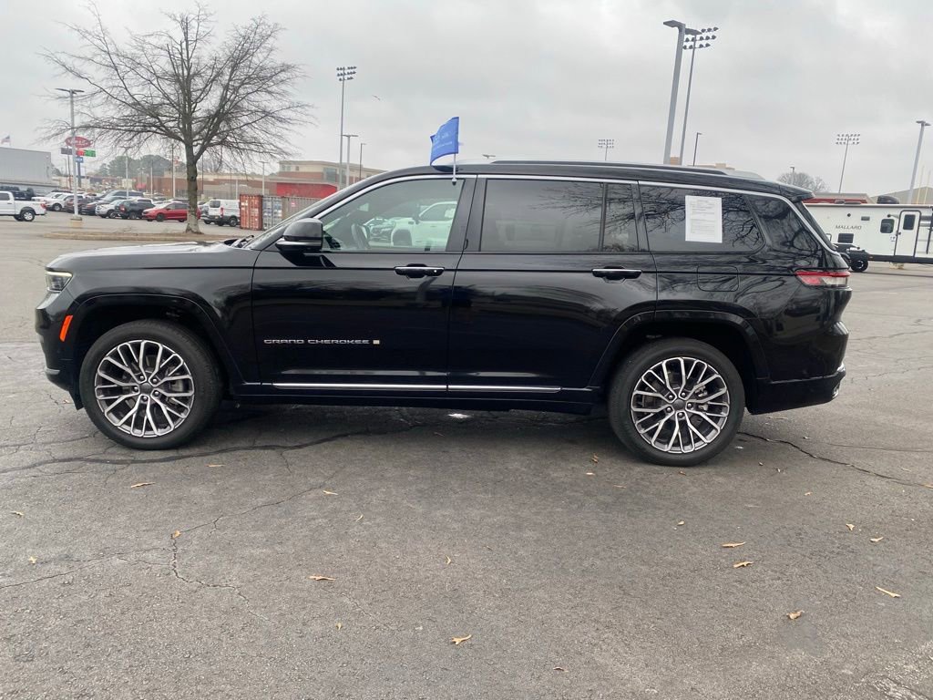 Used 2021 Jeep Grand Cherokee L Summit image 4