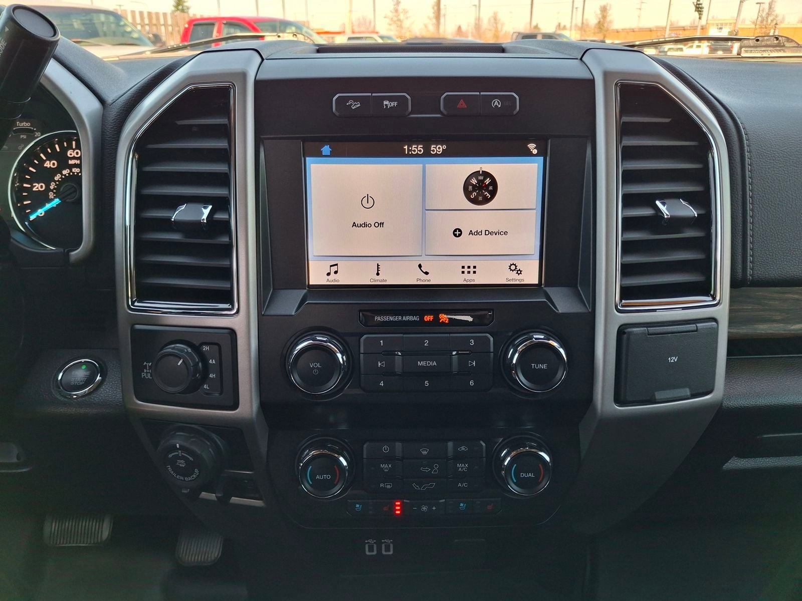 Used 2019 Ford F150 Lariat w/ Trailer Tow Package image 14