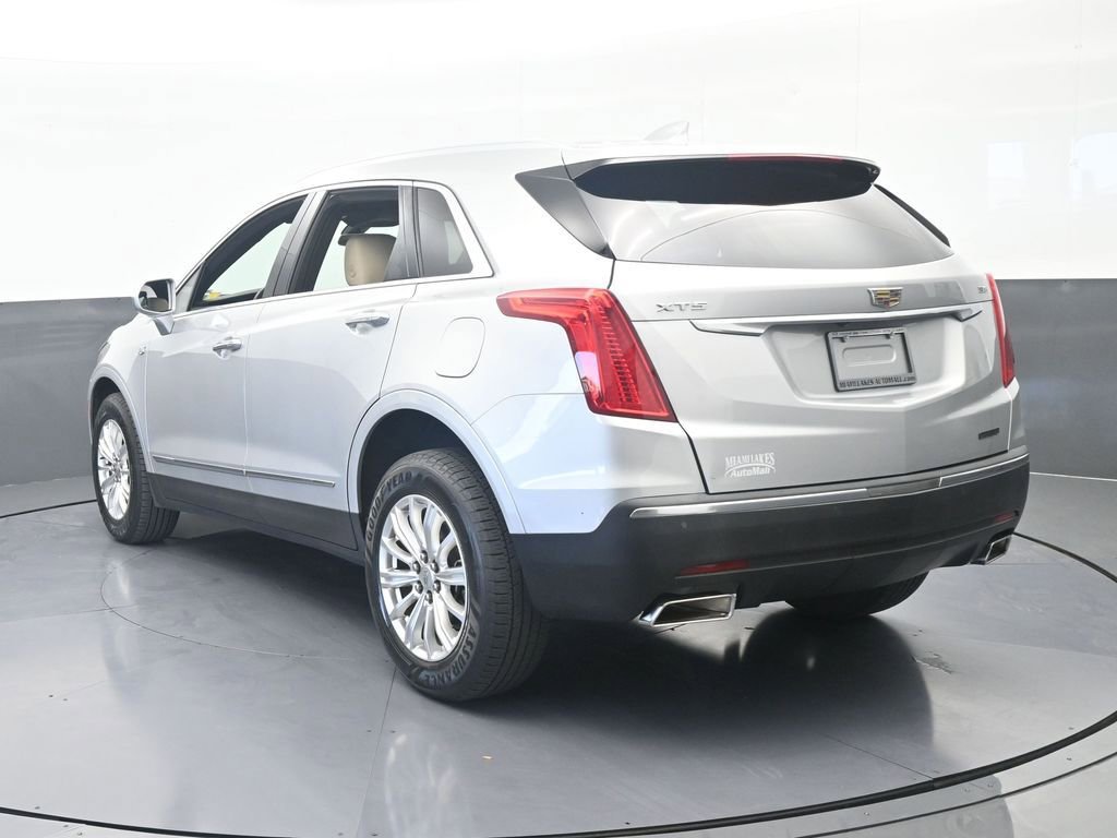 Used 2019 Cadillac XT5 FWD image 4