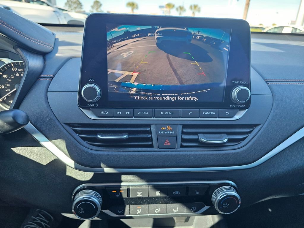 Certified 2022 Nissan Altima 2.5 SR w/ Midnight Edition Package image 17